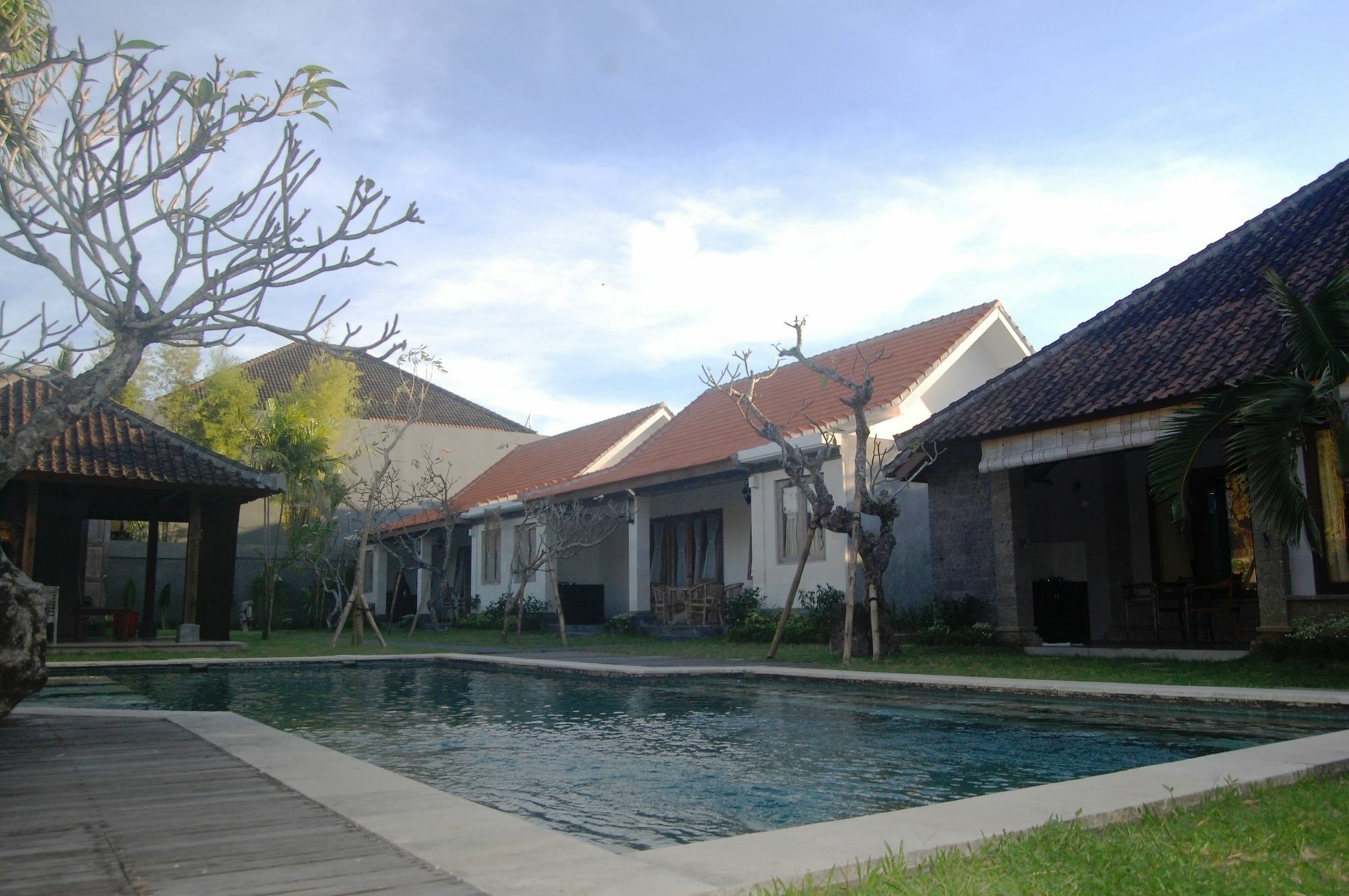 Pondok Alit Resort Seminyak Eksteriør billede