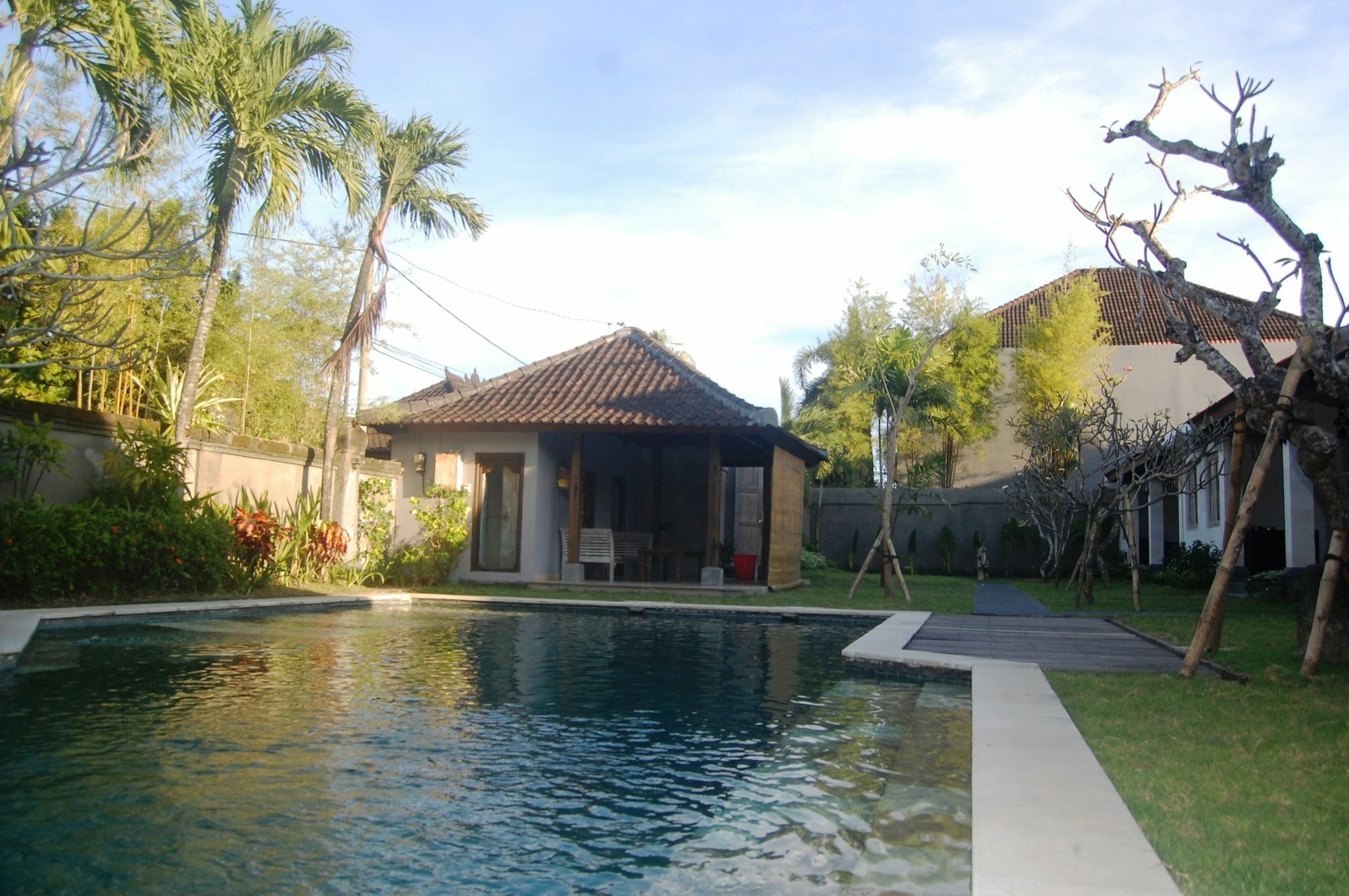 Pondok Alit Resort Seminyak Eksteriør billede